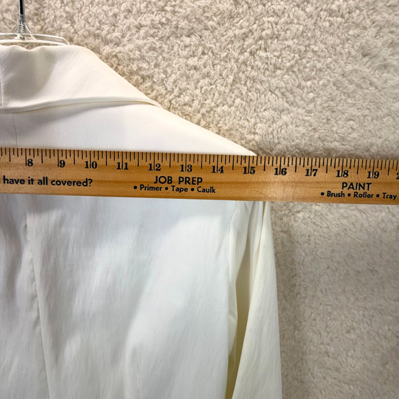 Xscape Cropped Blazer Ivory 3/4 Sleeve Women Sze 6 Brooch Holiday Cocktail Party - Picture 7 of 9